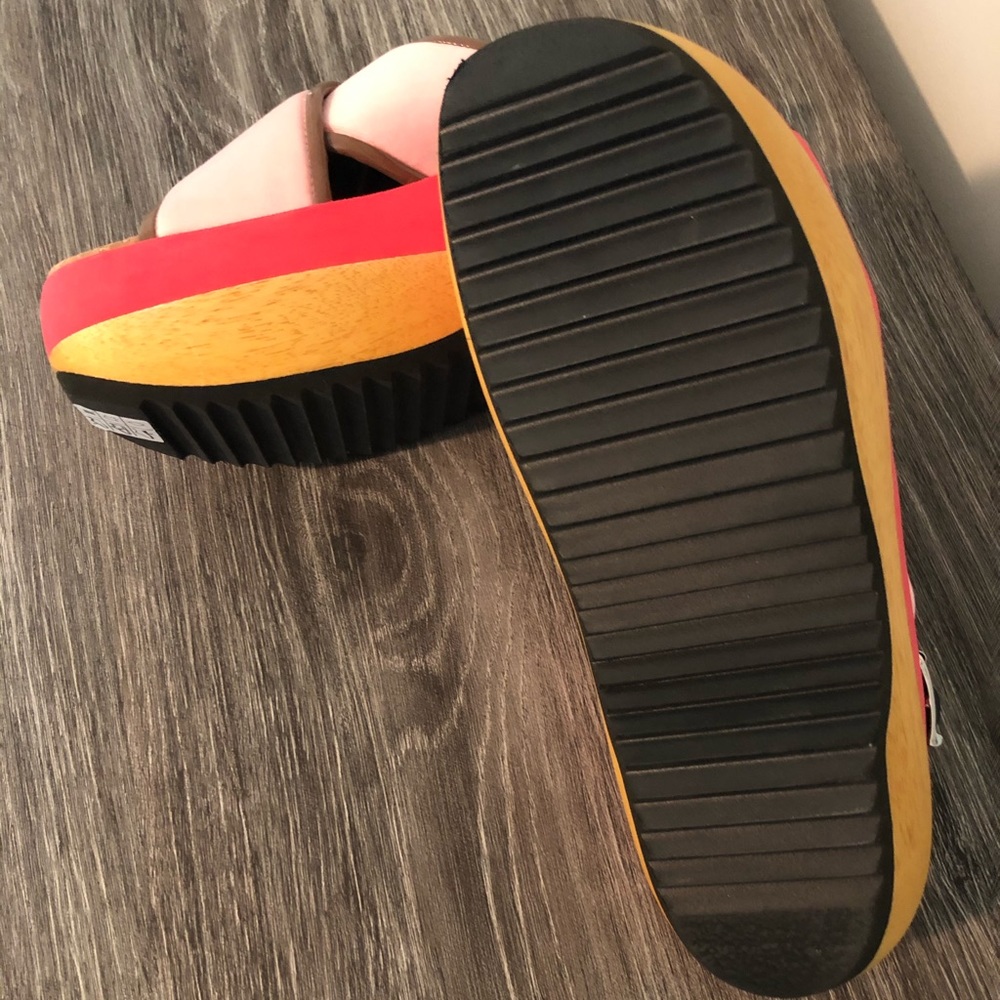 Marni Criss-cross Wedge Sandals - Picture 12 of 13